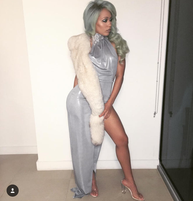 Custom Gown Deposit (non-refundable)